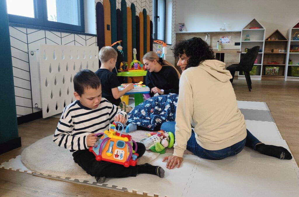 Poza Codzienność - Integracja, Aktywizacja, Wsparcie